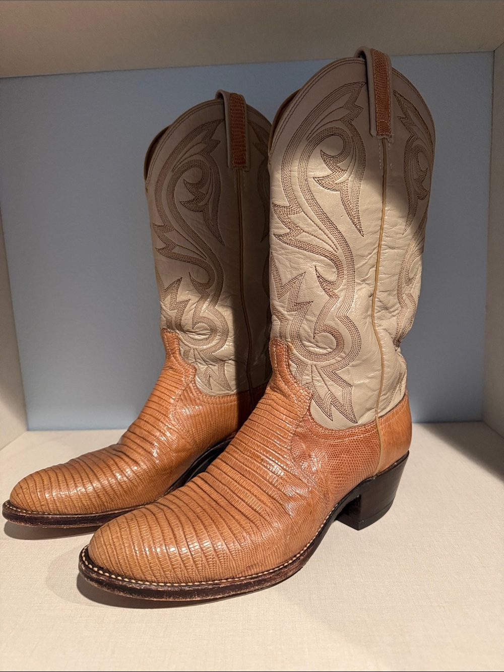 Dan Post women’s boots- size 10